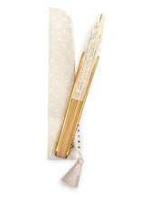 画像をギャラリービューアに読み込む, 扇子 扇子袋 2点セット 西川庄六商店 minamo 綿 コットン タッセル 白 レディース 桐箱入り エコ ギフト プレゼント 贈り物 春 夏 母の日 婦人 女性 女 せんす 和装小物 雑貨 暑さ対策 節電 エコ 飛沫防止 あす楽 送料無料
