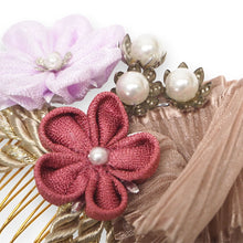 画像をギャラリービューアに読み込む, 髪飾り つまみ細工 紐 ロープ リボン パール ホワイト ゴールド パープル 濃ピンク スモーキーピンク 菊 梅 浴衣・着物・振袖まで使えるヘアアクセサリー