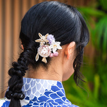 画像をギャラリービューアに読み込む, 髪飾り マム ダリア つまみ細工 造花 パール ピンク ピンク パープル ベージュ ホワイト ゴールド 菊 浴衣・着物・振袖まで使えるヘアアクセサリー