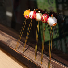 画像をギャラリービューアに読み込む, かんざし レディース 二本差し ちりめん 玉かんざし 浴衣 花火大会 夏祭り 着物 女性 オレンジ ピンク ホワイト クリーム色 簪 玉 二本足 和装小物 髪飾り ヘアアクセサリー 和装 和服 ヘアアレンジ ロングヘア ミディアム 普段使い 日本製