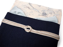 画像をギャラリービューアに読み込む, 洗える夏着物 4点セット Lサイズ 淡いベージュ 茶屋辻柄 きもの 紺 露芝 名古屋帯 正絹帯揚げ帯締め コーディネートの不安解消 お仕立て済みなので届いたらすぐにおでかけ