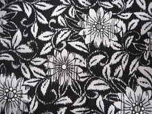 画像をギャラリービューアに読み込む, 夏着物 洗える 単品 レディース 紗 M 黒地 花唐草 仕立て上がりだから届いたらすぐ着れる 自宅で洗濯できてメンテナンスが楽