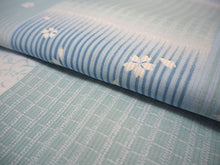 画像をギャラリービューアに読み込む, 夏着物 洗える 単品 レディース 紗 L 水色地 市松 花 桜 仕立て上がりだから届いたらすぐ着れる 自宅で洗濯できてメンテナンスが楽