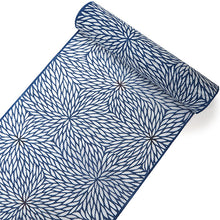 画像をギャラリービューアに読み込む, 竺仙 浴衣 夏着物 反物 単品 引き染 綿 紅梅小紋 紺地 むじな菊 竺仙ブランド 日本製