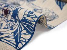 画像をギャラリービューアに読み込む, 竺仙 浴衣 夏着物 反物 単品 引き染 綿 奥州小紋 生成り地 芍薬柄 竺仙ブランド 日本製