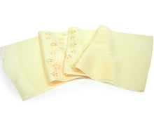 画像をギャラリービューアに読み込む, 帯揚げ 帯締め セット 夏用 正絹 カジュアル クリーム地 撫子 帯あげ グリーン×白 レース 帯〆絽目の透け感が涼し気 夏着物に