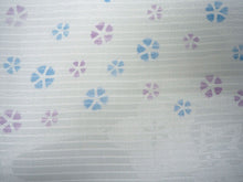 画像をギャラリービューアに読み込む, 帯揚げ 帯締め セット 夏用 正絹 カジュアル 平組 ブルーグレー地 撫子 帯あげ グレー×白 レース 帯〆 絽目の透け感が涼し気 夏着物に