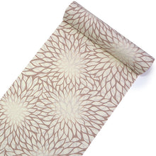 画像をギャラリービューアに読み込む, 洗える着物 反物のみ ポリエステル レディース 女性 小紋 着物 淡いベージュ×ピンクベージュ地貉菊柄 袷・単衣の着物にも羽織・コートにもお仕立て可能