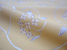 画像をギャラリービューアに読み込む, 洗える着物 反物のみ ポリエステル レディース 女性 小紋 着物 クリームベージュ地更紗柄 袷・単衣の着物にも羽織・コートにもお仕立て可能