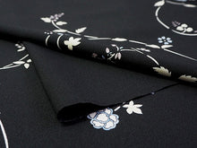 画像をギャラリービューアに読み込む, 洗える着物 反物のみ ポリエステル レディース 女性 小紋 着物 黒地更紗柄 袷・単衣の着物にも羽織・コートにもお仕立て可能