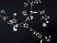 画像をギャラリービューアに読み込む, 洗える着物 反物のみ ポリエステル レディース 女性 小紋 着物 黒地更紗柄 袷・単衣の着物にも羽織・コートにもお仕立て可能