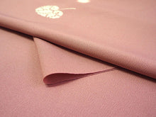 画像をギャラリービューアに読み込む, 洗える着物 反物のみ ポリエステル レディース 女性 小紋 着物 渋ピンク地双葉葵柄 袷・単衣の着物にも羽織・コートにもお仕立て可能