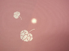 画像をギャラリービューアに読み込む, 洗える着物 反物のみ ポリエステル レディース 女性 小紋 着物 渋ピンク地双葉葵柄 袷・単衣の着物にも羽織・コートにもお仕立て可能