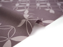 画像をギャラリービューアに読み込む, 洗える着物 反物のみ ポリエステル レディース 女性 小紋 着物 渋紫地破れ七宝柄 袷・単衣の着物にも羽織・コートにもお仕立て可能