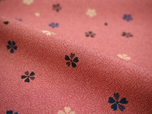 画像をギャラリービューアに読み込む, 洗える着物 反物のみ ポリエステル レディース 女性 小紋 着物 渋珊瑚色地小桜柄 袷・単衣の着物にも羽織・コートにもお仕立て可能