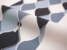 画像をギャラリービューアに読み込む, 洗える着物 反物のみ ポリエステル レディース 女性 小紋 着物 淡いベージュ地立涌チャック柄 袷・単衣の着物にも羽織・コートにもお仕立て可能