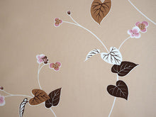 画像をギャラリービューアに読み込む, 洗える着物 反物のみ ポリエステル レディース 女性 小紋 着物 ベージュ地すみれ柄 袷・単衣の着物にも羽織・コートにもお仕立て可能