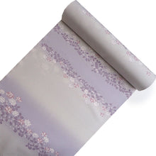 画像をギャラリービューアに読み込む, 洗える着物 反物のみ ポリエステル レディース 女性 小紋 着物 淡いグレー地シロツメクサ柄 袷・単衣の着物にも羽織・コートにもお仕立て可能