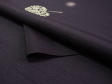 画像をギャラリービューアに読み込む, 雨コート 反物のみ 着物用 レインコート ポリエステル レディース 女性 紫地葵柄 道中着・道行・二部式などの雨コートに 撥水加工済み