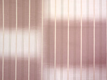 画像をギャラリービューアに読み込む, 雨コート 反物のみ 着物用 レインコート ポリエステル レディース 女性 渋ピンクグレー地縞に市松ぼかし柄 道中着・道行・二部式などの雨コートに 撥水加工済み