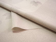 画像をギャラリービューアに読み込む, 雨コート 反物のみ 着物用 レインコート ポリエステル レディース 女性 薄グレーベージュ地縞に葡萄柄 道中着・道行・二部式などの雨コートに 撥水加工済み