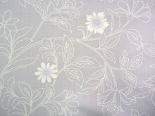 画像をギャラリービューアに読み込む, 雨コート 反物のみ 着物用 レインコート ポリエステル レディース 女性 薄パープルグレー地更紗柄 道中着・道行・二部式などの雨コートに 撥水加工済み