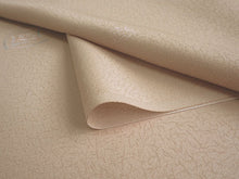 画像をギャラリービューアに読み込む, 着物 洗える着物 フルオーダー 仕立て付 小紋 ベージュ 七宝丸 椿 東レシルック 反物 静電気が起きにくい 自宅で洗濯OK 着物・羽織に