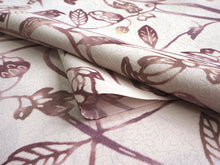 画像をギャラリービューアに読み込む, 着物 洗える着物 フルオーダー 仕立て付 小紋 ピンク 紅型調更紗柄 東レシルック 反物 静電気が起きにくい 自宅で洗濯OK 着物・羽織に