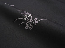 画像をギャラリービューアに読み込む, 着物 洗える着物 フルオーダー 仕立て付 小紋 グレー 秋草 すずめ 東レシルック 反物 静電気が起きにくい 自宅で洗濯OK 着物・羽織に