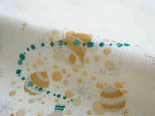 画像をギャラリービューアに読み込む, 名古屋帯 単品 正絹 九寸 白 サンタ クリスマスツリー なごや帯 お太鼓柄 カジュアル 西陣織 株式会社辻梅機業店謹製 証紙付き お仕立てをしてお届け