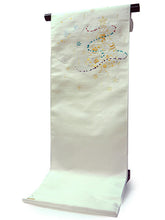 画像をギャラリービューアに読み込む, 名古屋帯 単品 正絹 九寸 白 サンタ クリスマスツリー なごや帯 お太鼓柄 カジュアル 西陣織 株式会社辻梅機業店謹製 証紙付き お仕立てをしてお届け