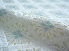 画像をギャラリービューアに読み込む, 名古屋帯 単品 正絹 九寸 白 菊菱 なごや帯 六通柄 カジュアル 西陣織 株式会社ふくい謹製 証紙付き お仕立てをしてお届け