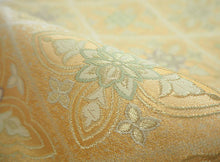 画像をギャラリービューアに読み込む, 袋帯 絹 六通柄 礼装用 未使用 仕立て付き 西陣織 株式会社ふくい謹製 篠屋宗兵衛 証紙付 ベージュ ゴールド 花菱 結婚式・七五三・イベント・パーティーに