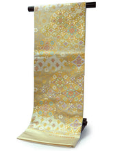 画像をギャラリービューアに読み込む, 袋帯 絹 六通柄 礼装用 未使用 仕立て付き 西陣織 株式会社ふくい謹製 篠屋宗兵衛 証紙付 ベージュ ゴールド 雲取り 七宝 結婚式・七五三・イベント・パーティーに
