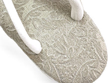 画像をギャラリービューアに読み込む, カレンブロッソ 草履 単品 Sサイズ グレー×ゴールド 花唐草柄 台 鼻緒 レディース 歩きやすくてオシャレ 愛好者の多い菱屋カフェ草履