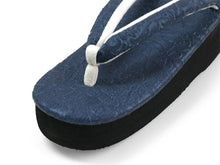 画像をギャラリービューアに読み込む, カレンブロッソ 草履 単品 Mサイズ ネイビー 花唐草 台 鼻緒 レディース 歩きやすくてオシャレ 愛好者の多い菱屋カフェ草履