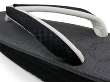 画像をギャラリービューアに読み込む, カレンブロッソ 草履 単品 Mサイズ 濃グレー 台 黒地 市松柄 鼻緒 レディース 歩きやすくてオシャレ 愛好者の多い菱屋カフェ草履