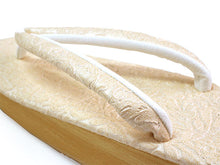 画像をギャラリービューアに読み込む, カレンブロッソ 草履 単品 Lサイズ ライトベージュ 花唐草柄 台 鼻緒 レディース 歩きやすくてオシャレ 愛好者の多い菱屋カフェ草履