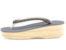 画像をギャラリービューアに読み込む, カレンブロッソ 草履 単品 Lサイズ 濃グレー 台 イエロー えんじ 更紗柄 鼻緒 レディース 歩きやすくてオシャレ 愛好者の多い菱屋カフェ草履