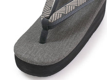 画像をギャラリービューアに読み込む, カレンブロッソ 草履 単品 Lサイズ グレー 台 グレー地 博多織 網代柄 鼻緒 レディース 歩きやすくてオシャレ 愛好者の多い菱屋カフェ草履