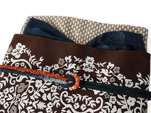 画像をギャラリービューアに読み込む, 洗える着物 コーディネート4点セット (着物・帯・帯揚げ・帯締め) 袷 L クリーム 焦茶 麻の葉柄 きもの ブラウン 更紗柄 帯