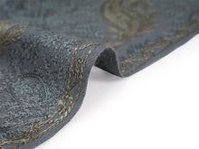 画像をギャラリービューアに読み込む, ストール グレー 金銀 更紗柄 ウール 刺繍 フリーサイズ 大判 秋冬に さっと羽織るだけで華やか 着物や羽織・コートの上に ギフトにも