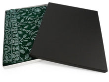 画像をギャラリービューアに読み込む, ストール 深緑地 青銀 更紗柄 ウール 刺繍 フリーサイズ 大判 秋冬に さっと羽織るだけで華やか 着物や羽織・コートの上に ギフトにも