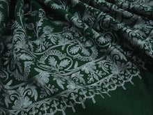 画像をギャラリービューアに読み込む, ストール 深緑地 青銀 更紗柄 ウール 刺繍 フリーサイズ 大判 秋冬に さっと羽織るだけで華やか 着物や羽織・コートの上に ギフトにも