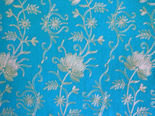 画像をギャラリービューアに読み込む, ストール ターコイズブルー地 グレー 更紗柄 ウール 刺繍 フリーサイズ 大判 秋冬に さっと羽織るだけで華やか 着物や羽織・コートの上に ギフトにも