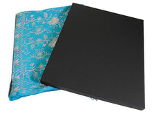 画像をギャラリービューアに読み込む, ストール ターコイズブルー地 グレー 更紗柄 ウール 刺繍 フリーサイズ 大判 秋冬に さっと羽織るだけで華やか 着物や羽織・コートの上に ギフトにも