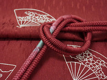 画像をギャラリービューアに読み込む, 帯揚げ 帯締め セット 正絹 カジュアル向き 丸組 レッド 扇柄 かすれ縞地紋 帯あげ 深紅 帯〆 コーディネートのワンポイントに