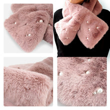 画像をギャラリービューアに読み込む, ティペット マフラー エコファー パールつき 全3色 黒 グレー ピンク 秋冬に 軽量暖か パーティーにも