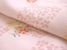 画像をギャラリービューアに読み込む, 羽織 仕立て上がり ピンク地 市松 桜 はおり 長羽織 洗える レディース ロング丈 ひざ下 長め 春 秋 冬 カーディガン 女性