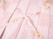 画像をギャラリービューアに読み込む, 羽織 仕立て上がり ピンク地 市松 桜 はおり 長羽織 洗える レディース ロング丈 ひざ下 長め 春 秋 冬 カーディガン 女性